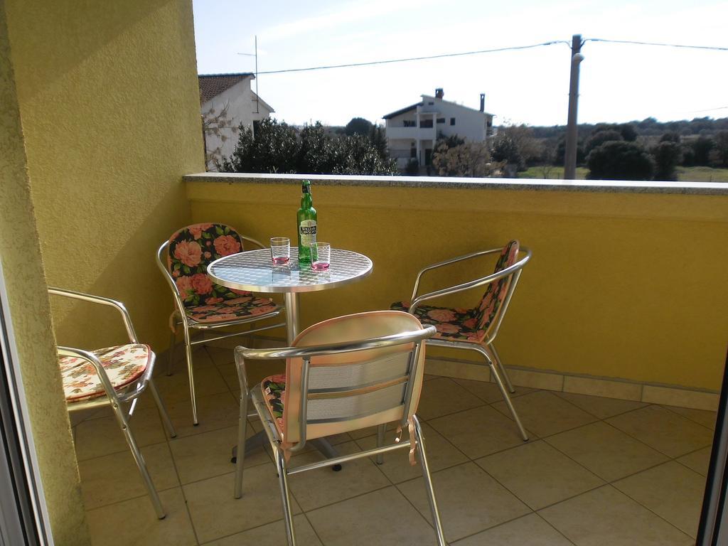 Apartments Mb Pula Room photo